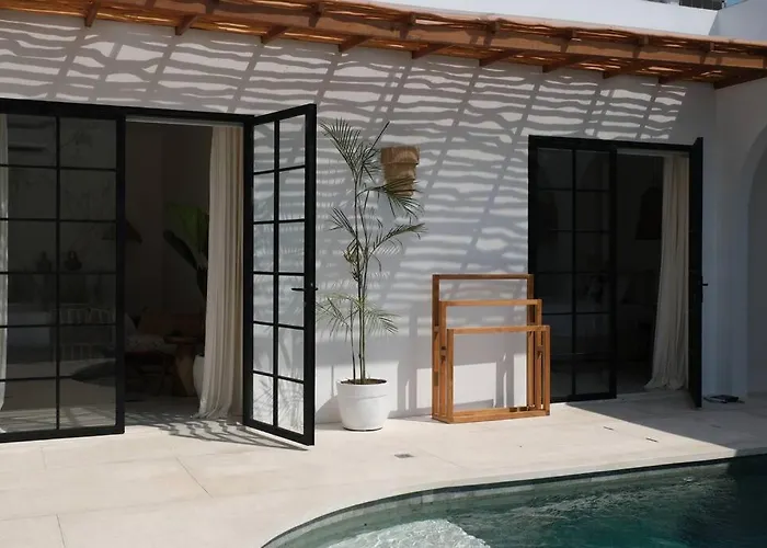 Valeria - Mediterranean Style 2 Bedroom In *