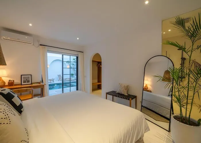 Valeria - Mediterranean Style 2 Bedroom In